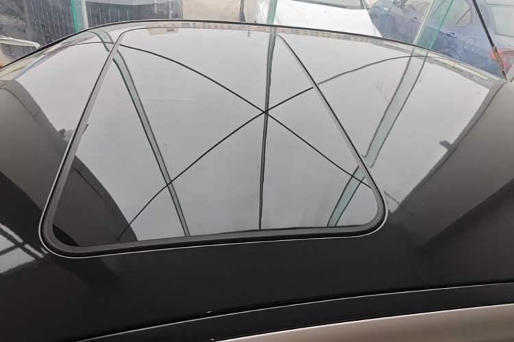 Used BMW 3 Series 2015 320Li Luxury Edition Fashion Model
