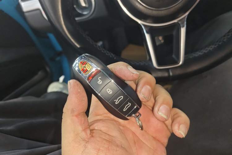 Used Porsche 718 2016 Cayman 2.0T