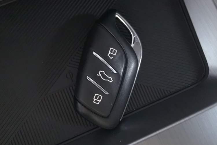 Used Roewe Jing 2022 2.0T Blue Whale Edition
