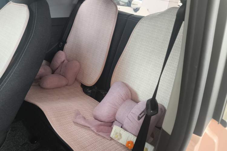 Used Chery New Energy QQ Ice Cream 2022 170km Sundae Phosphate Lithium-Ion