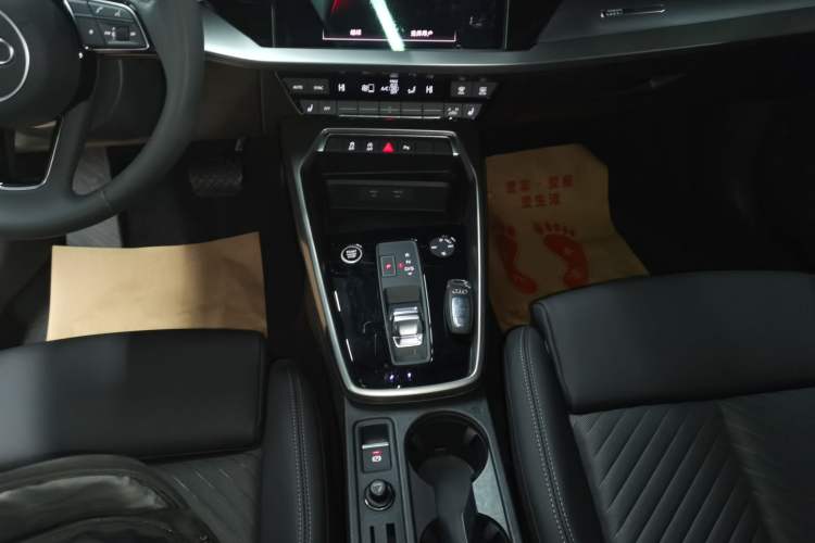 Used Audi A3 2021 A3L Limousine 35 TFSI Fashionable and Elegant Model
