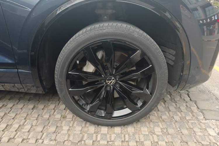 Used Volkswagen Touareg 2022 3.0 TSI Prestige 20th Anniversary Special Edition
