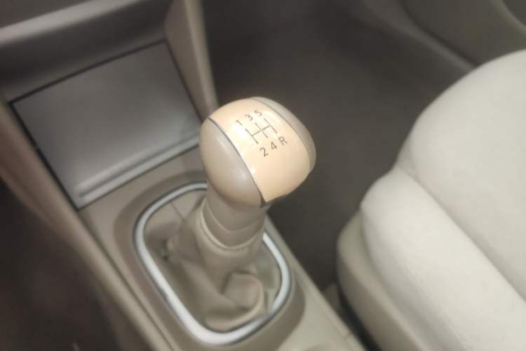 Used Nissan Sylphy 2012 Classic 1.6XE Manual Comfort Edition