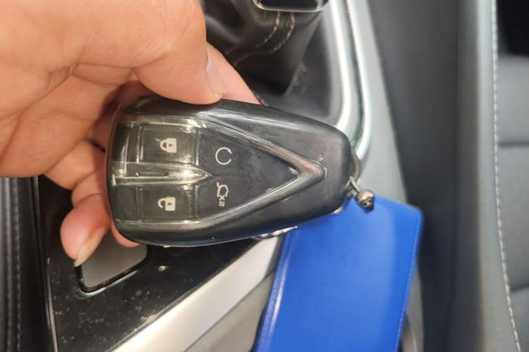 Used CHANGAN Eado 2022 PLUS 1.6L GDI CVT Luxury Model Vehicle Key