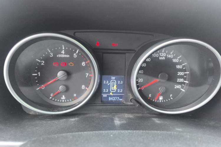 Used Haval H6 2013 Upgraded Model 1.5T Manual Two-Wheel Drive Elite Version