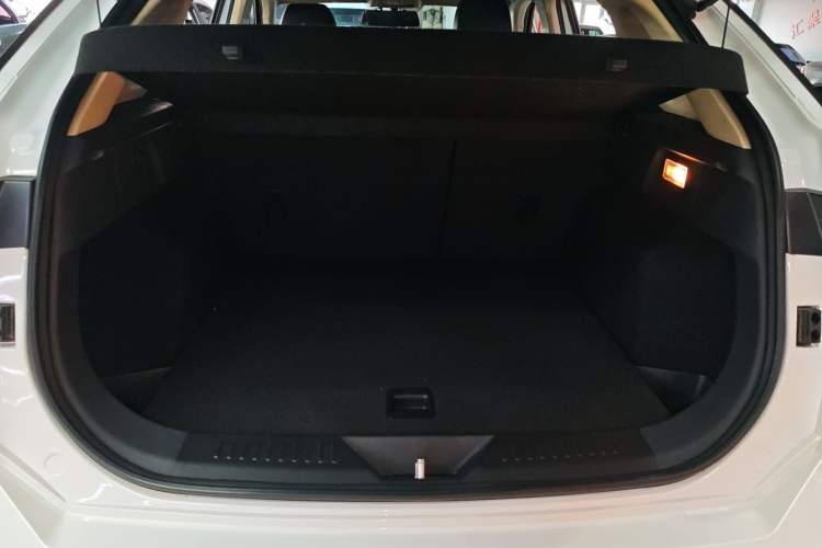 Used Bestune T77 2023 1.5T Automatic Luxury Model Trunk