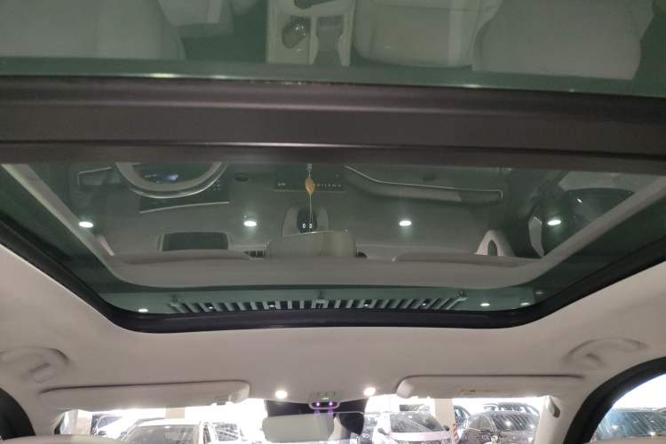 Used Nio ES7 2022 100 kWh Headliner