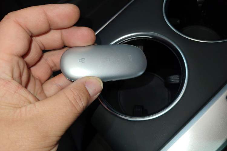 Used Li Auto L8 2023 Pro Model
