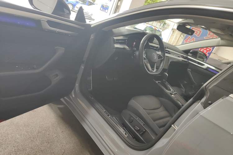 Used Volkswagen FAW-Volkswagen CC 2021 380TSI Striking Edition 30th Anniversary Model Driver Seat