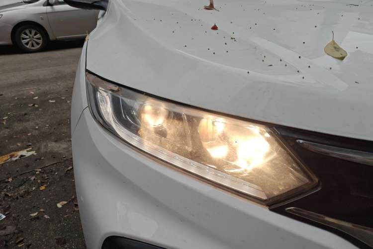 Used Honda XR-V 2015 1.8L VTi CVT Luxury Edition
