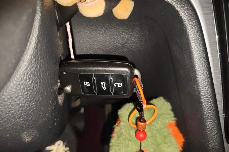 Used Volkswagen Passat 2014 1.8TSI DSG Prestige Edition Vehicle Key