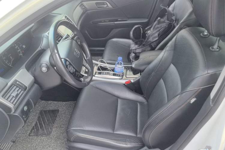 Used Honda Accord 2016 Hybrid 2.0L Rui Ling Edition Left Front Seat