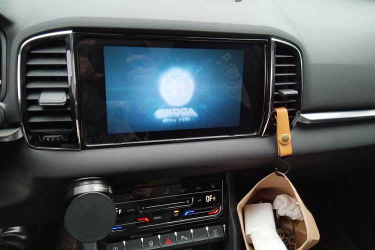 Used Skoda Karoq 2022 TSI280 Premium Edition Audio And AC Panel