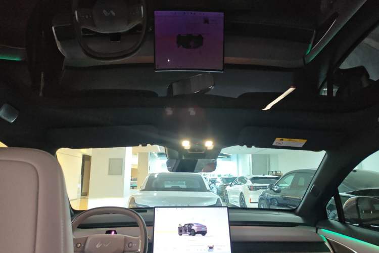 Used ONVO L60 2024 60 kWh Rear-Drive Version