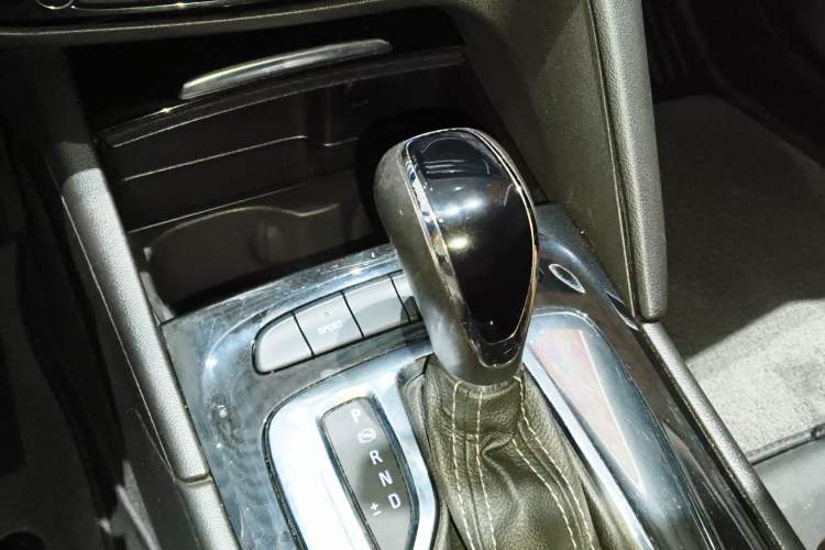 Used Buick Regal 2019 20T Elite Version China VI Standard
