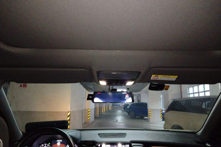 Used Honda UR-V 2017 370TURBO 2WD Prestige Edition China V