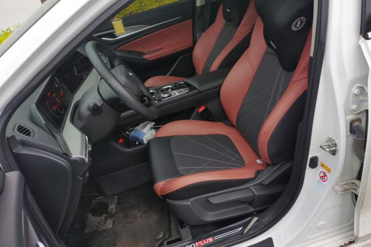 Used CHANGAN Eado 2023 Changan Edition PLUS Blue Whale NE 1.4T GDI DCT Prestige Version