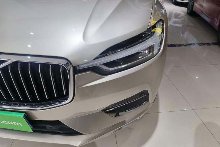 Used Volvo XC60 2021 T5 4x4 Smart Luxury Edition