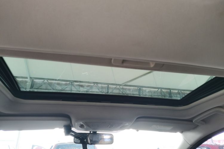 Used Ford Focus 2017 Hatchback 1.6L Automatic Fashion Edition Smart Drive Version
