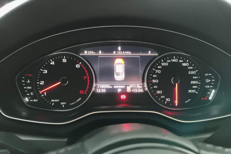 Used Audi A4L 2018 30th Anniversary Edition 40 TFSI Trendy Model Instrument Cluster