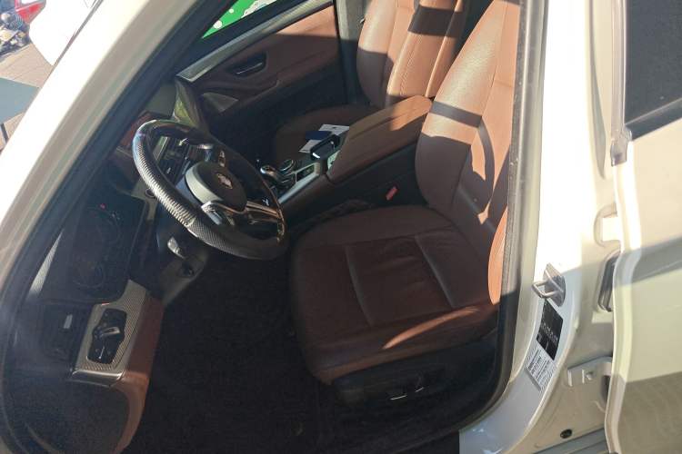 Used BMW 5 Series 2014 520i Touring Edition
