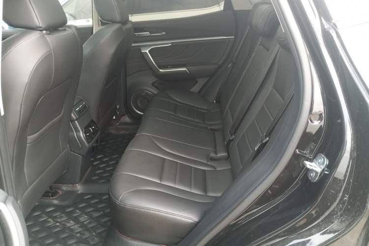 Used Wey VV5 2017 2.0T Ultra-Luxury Version