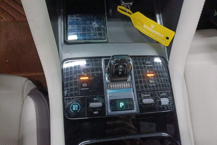 Used BYD Song PLUS New Energy 2025 DM-i 160KM Flagship Model Gear Lever