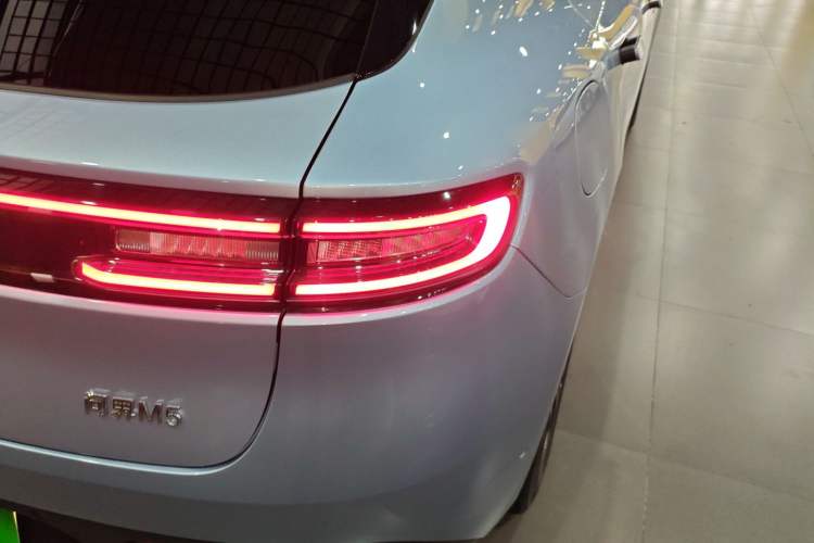 Used Hima AITO M5 2023 Extended-Range Four-Wheel Drive Intelligent Driving Version
