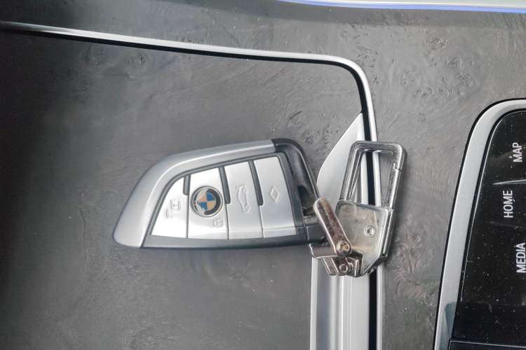 Used BMW X5 2020 xDrive40i M Sport Package Vehicle Key