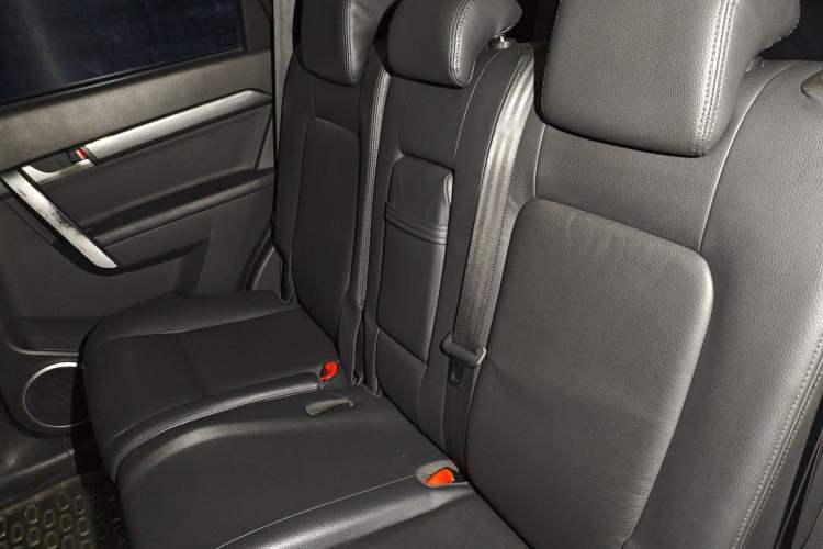 Used Chevrolet Captiva 2010 3.2 AT 7-Seater Flagship Edition
