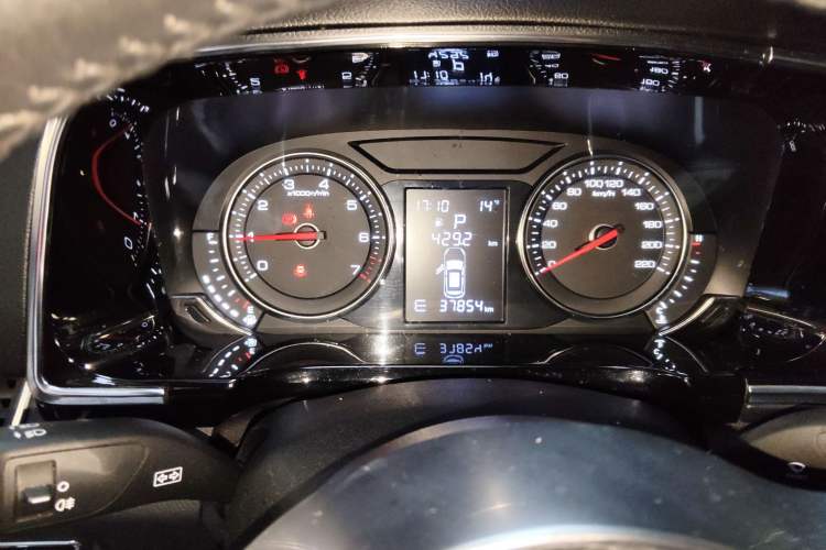 Used Zotye T600 Coupe 2017 1.5T Automatic Luxury Model Instrument Cluster