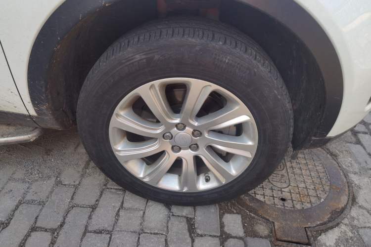 Used Land Rover Discovery Sport 2016 2.0T SE
