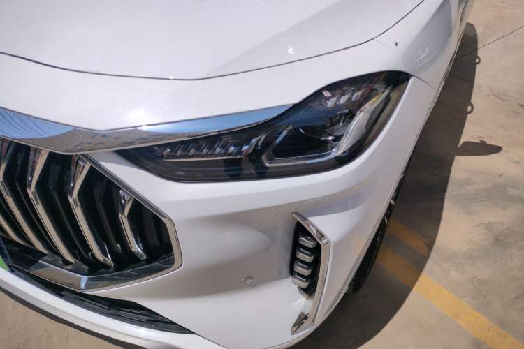 Used JETOUR X70 PLUS 2023 1.6T DCT Stronger PRO 7-Seater