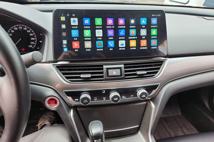 Used Honda Accord 2018 260TURBO Luxury Edition China V Emission Standard
