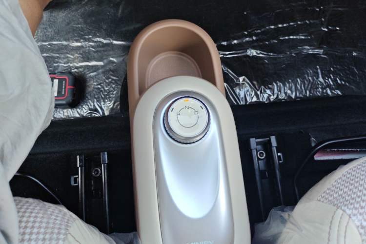 Used Wuling Hongguang MINIEV 2025 Four-Door Version Advanced Edition