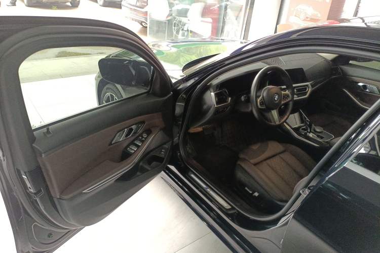 Used BMW 3 Series 2022 325Li M Sport Package
