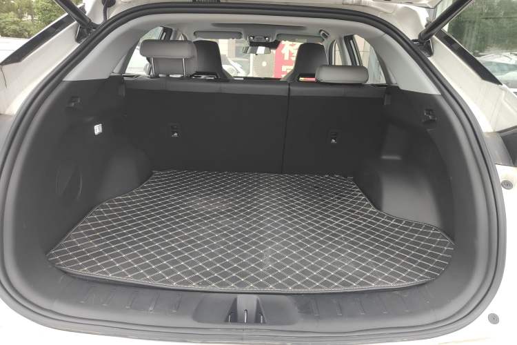 Used Changan UNI-Z 2025 1.5T Luxury Version
