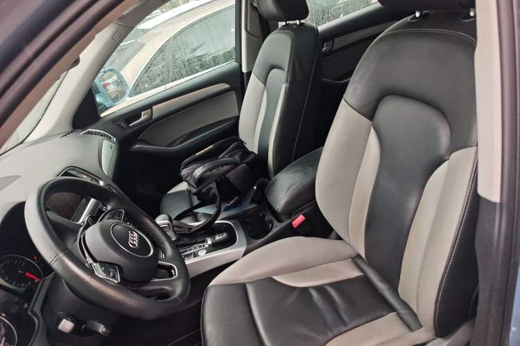 Used Audi Q5 2017 Plus 40 TFSI Technology Model Left Front Seat