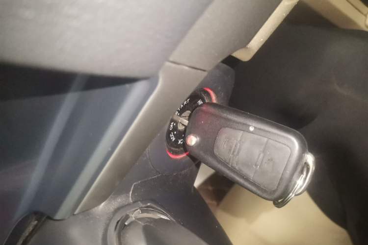 Used Roewe 350 2015 1.5L Manual Luxury Sunroof Edition
