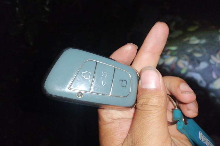 Used Chery QQ Little Ant 2022 Sweet Pink Edition Half-Sugar Version Lithium Iron Phosphate 30 kW 301 km Vehicle Key