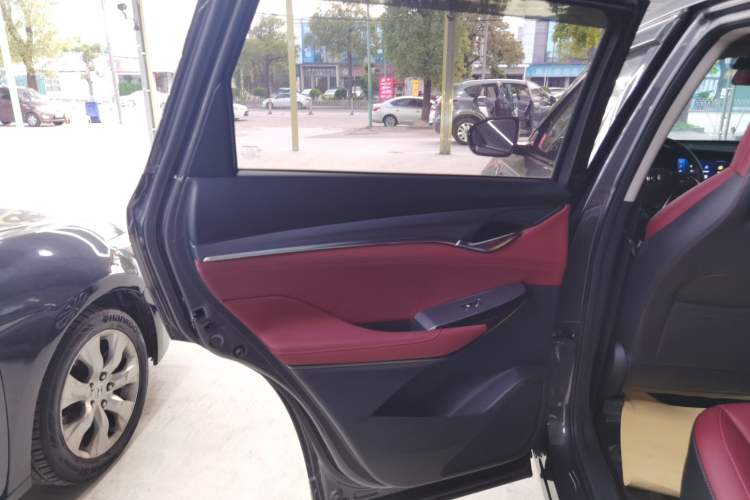 Used CHANGAN CS75 PLUS 2022 2.0T Automatic Pilot Version Interior 8