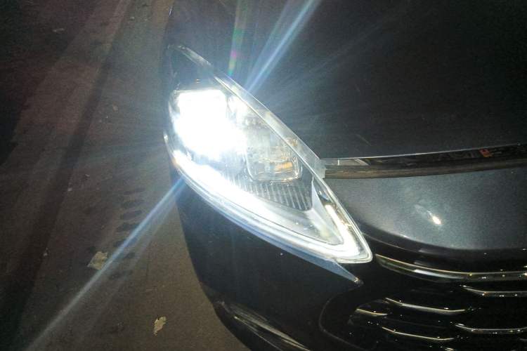 Used Ford Escape 2020 EcoBoost 245 Four-Wheel Drive Titanium Edition
