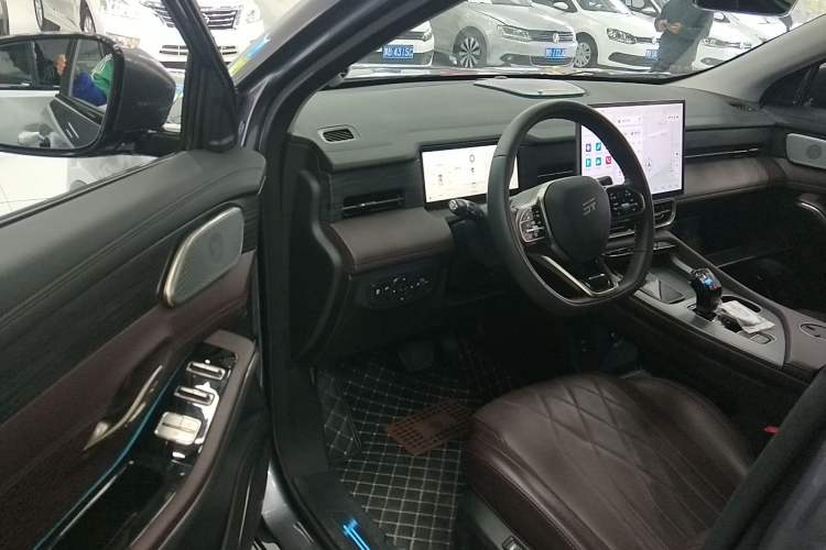 Used JETOUR X90 PRO 2024 2.0T DCT Flagship Edition 5 Seats