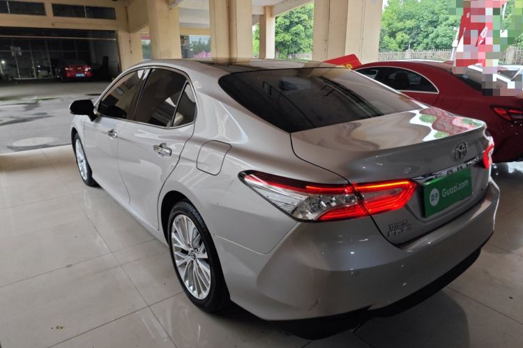 Used Toyota Camry 2018 2.5G Luxury Edition Rear Left 45 Deg