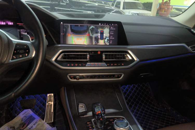 Used BMW X5 2021 xDrive40i Luxury Model with M Sport Package