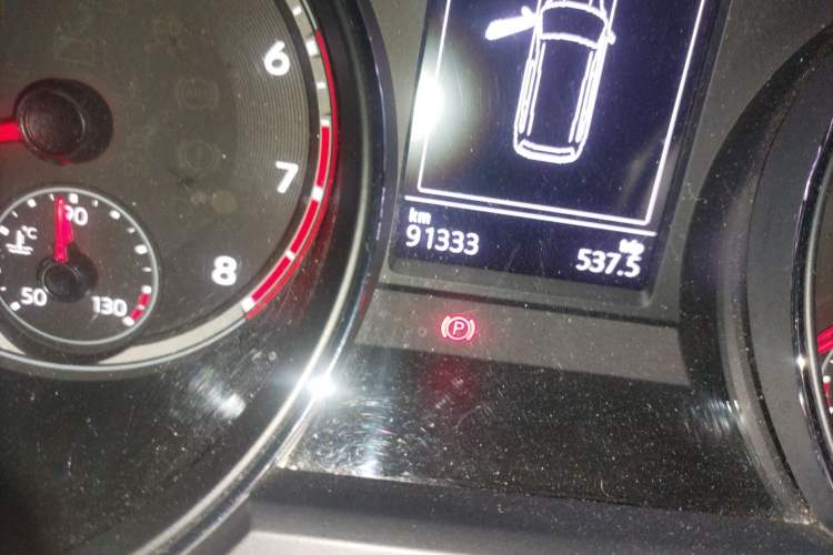 Used Volkswagen Teramont 2017 380TSI Four-Wheel Drive Comfort Edition Odometer Close Up