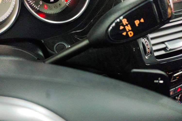Used Mercedes-Benz CLS 2012 CLS 300 CGI Gear Lever