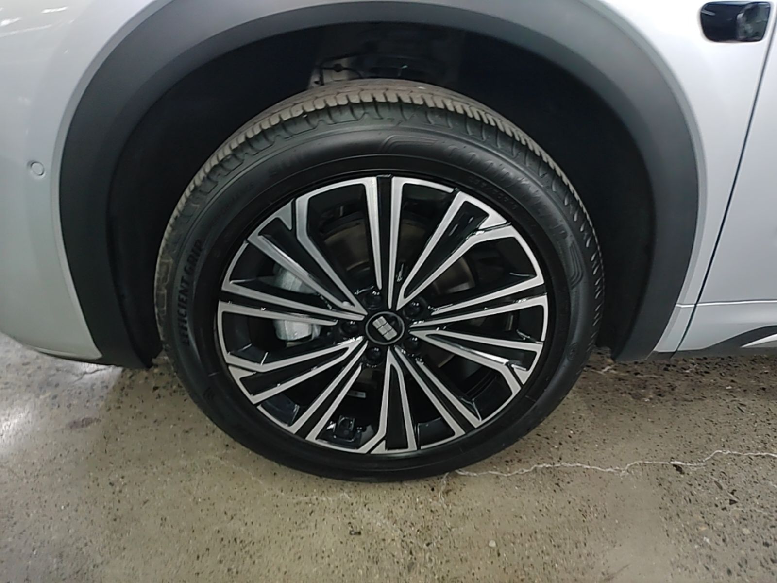 Geely Galaxy Xingjian 7 EM-i 2026 Model 135km Starship Version — снимка 10