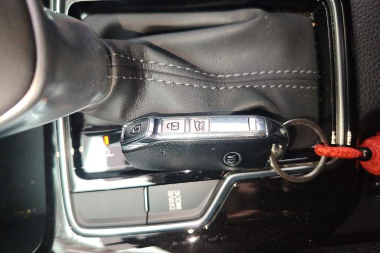 Used Kia Sportage R 2019 2.0L Automatic Smart Luxury Edition Vehicle Key