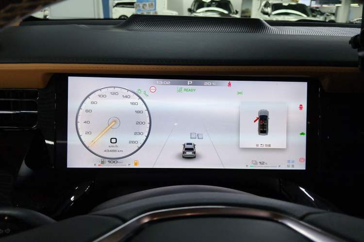 Used Tank 500 New Energy 2023 Hi4-T
